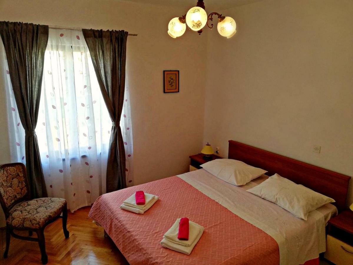 Apartmani Anda Трогир Экстерьер фото
