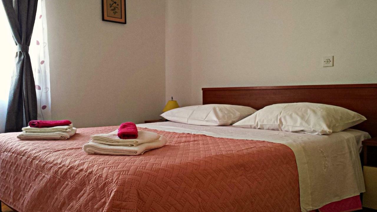 Apartmani Anda Трогир Экстерьер фото