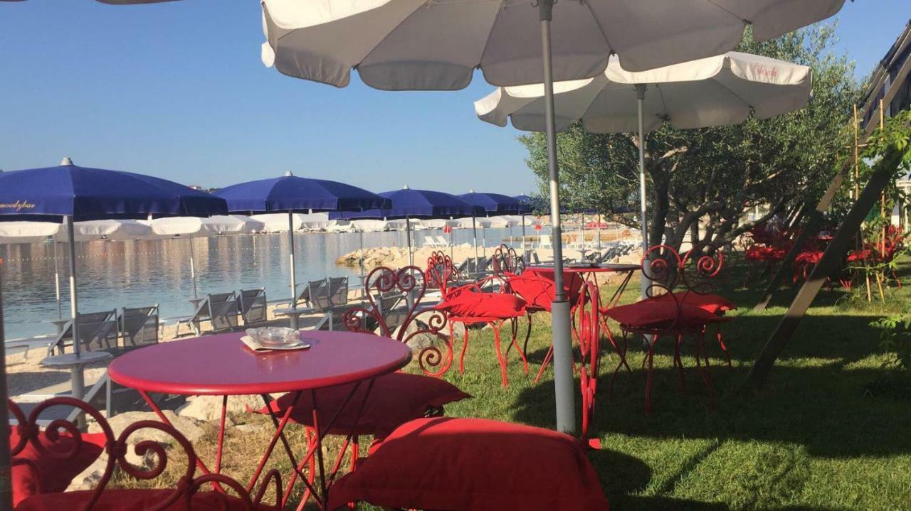 Apartmani Anda Трогир Экстерьер фото