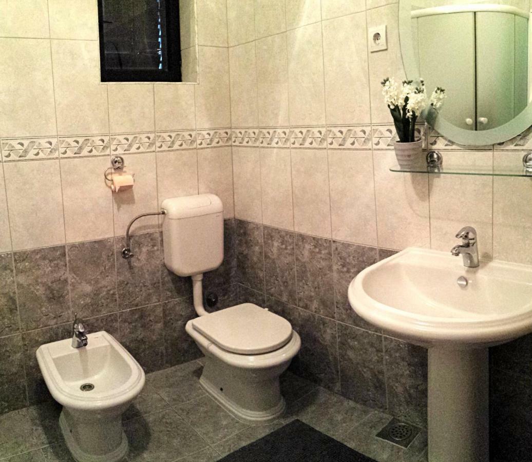 Apartmani Anda Трогир Экстерьер фото